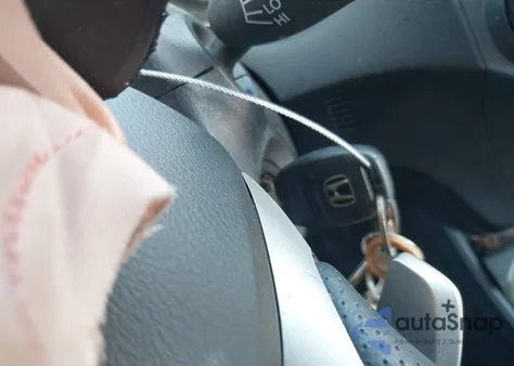 2013 Honda Fit Sport z USA, uszkodzony, nr VIN JHMGE8H50DC060541